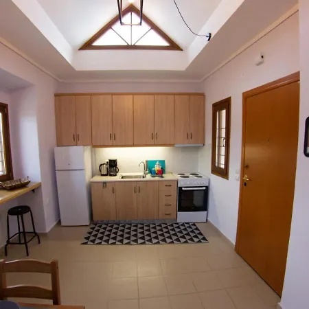 Beachfront Stylish Maisonette In 度假居