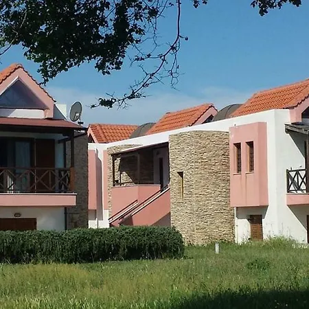 Beachfront Stylish Maisonette In