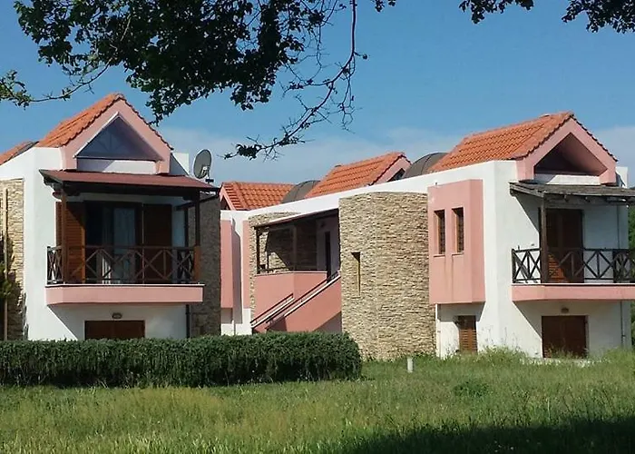 Beachfront Stylish Maisonette In